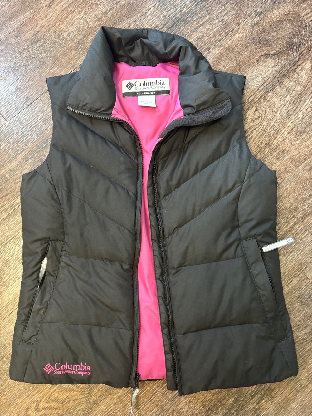 Columbia Black Puffer Vest